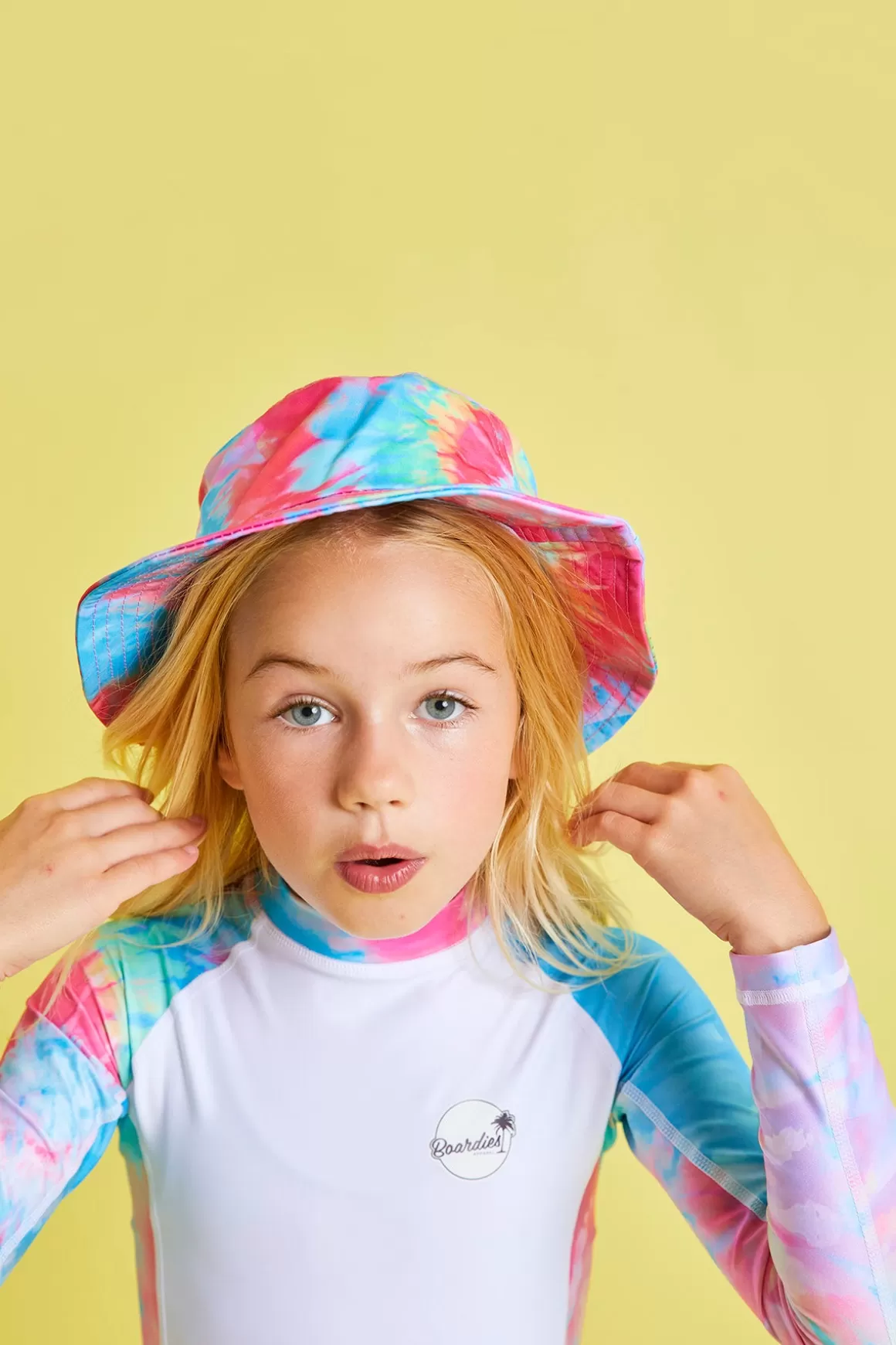 Boardies Apparel Kids Spiral Tie Dye Bucket Hat